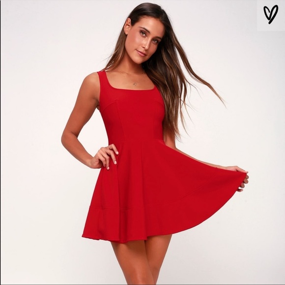 red a-line dress - Picture 2 of 5